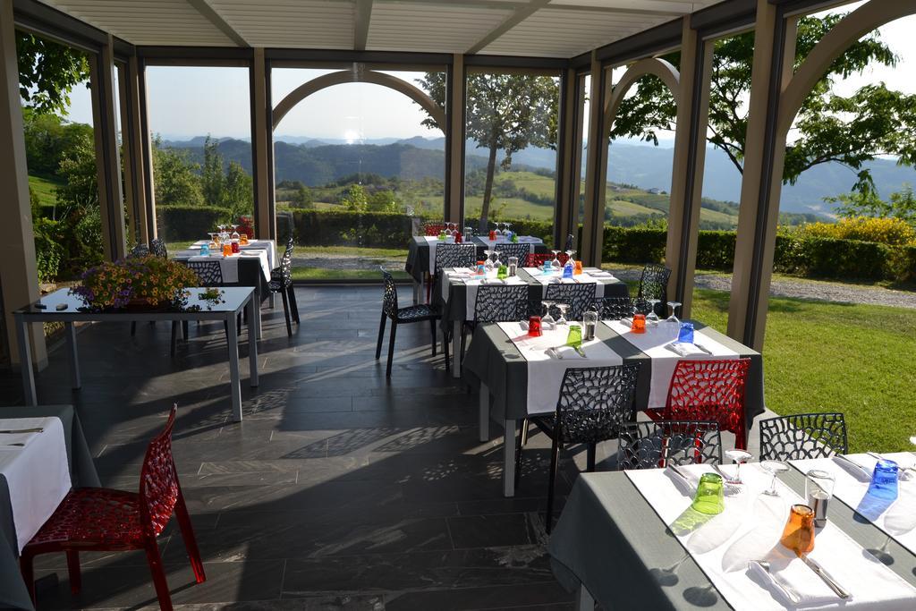 Relais Borgo Del Gallo Acqui Terme Exterior photo