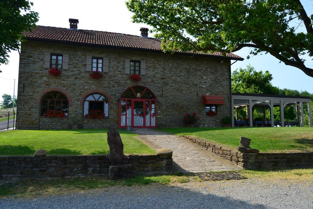 Relais Borgo Del Gallo Acqui Terme Exterior photo